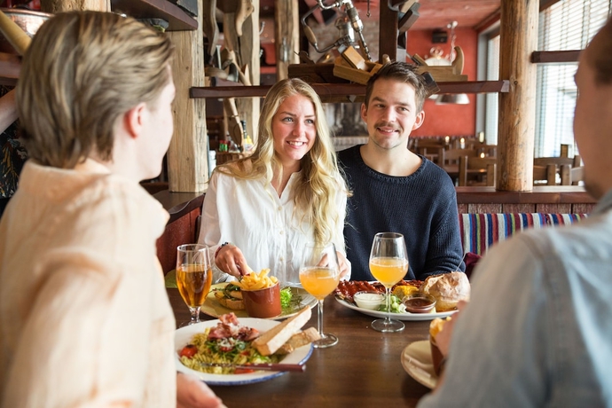 Imagen del bar/restaurante del Hotel Aksjemøllen – By Classic Norway Hotels. Foto 3