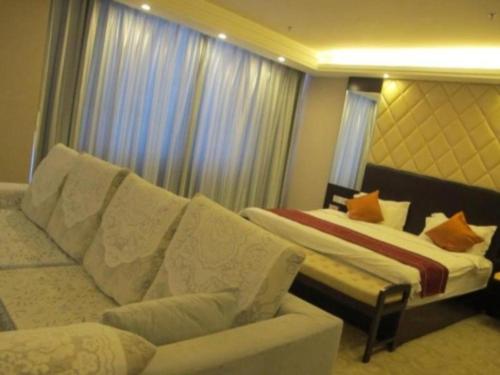 Imagen general del Hotel Aksu Pudong Holiday. Foto 18