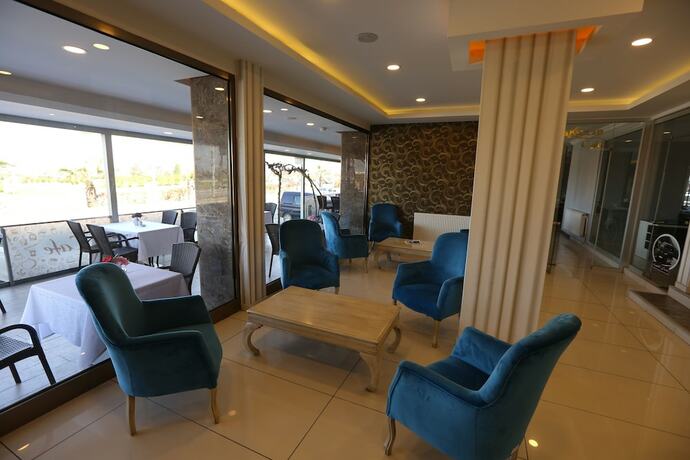 Imagen de los interiores del Hotel Aksular. Foto 38