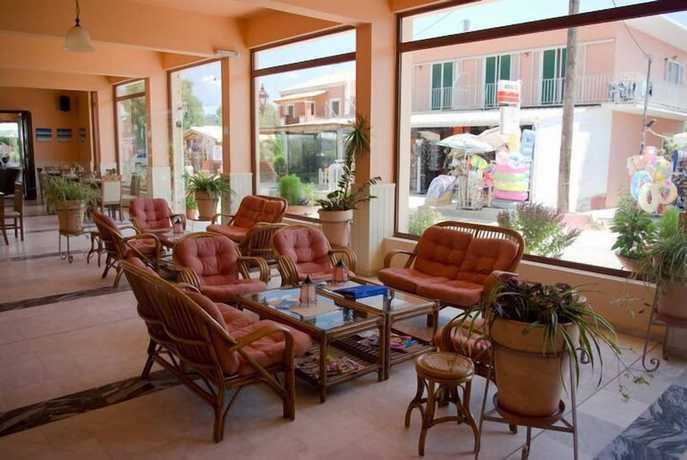 Imagen de los interiores del Hotel Akti Arilla. Foto 8