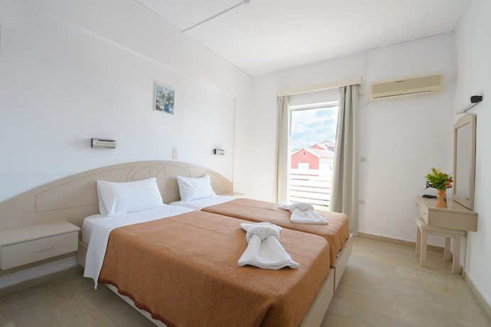 Imagen de la habitación del Hotel Akti Arilla. Foto 7