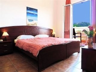 Imagen de la habitación del Hotel Akti Arilla. Foto 4
