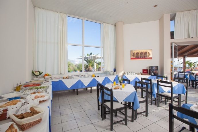 Imagen general del Hotel Akti Corali. Foto 10