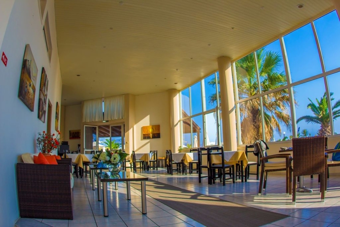 Imagen general del Hotel Akti Corali. Foto 11