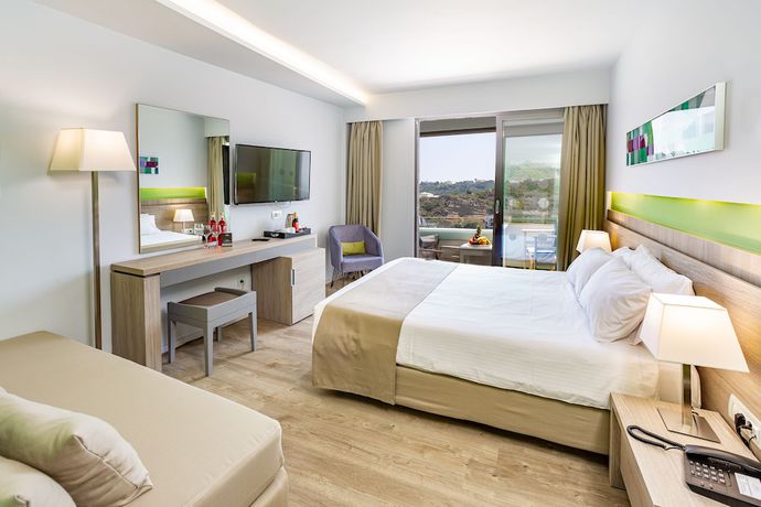 Imagen de la habitación del Hotel Akti Imperial Deluxe Resort and Spa Dolce By Wyndham - All Inclusive. Foto 12