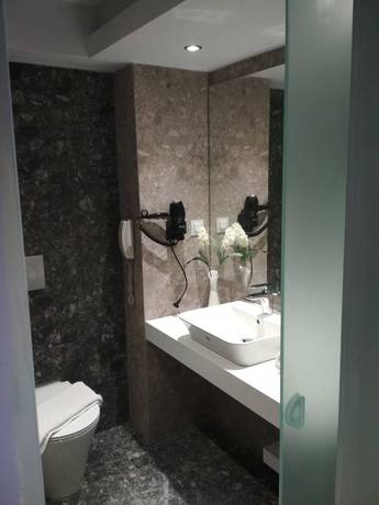 Imagen de la habitación del Hotel Akti Imperial Deluxe Resort and Spa Dolce By Wyndham - All Inclusive. Foto 15