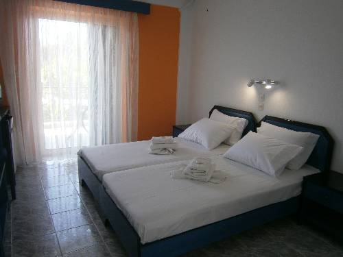 Imagen de la habitación del Hotel Akti Liakada. Foto 6