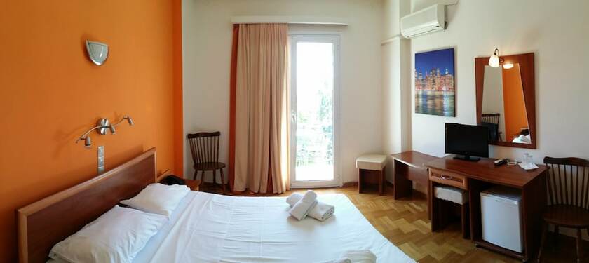 Imagen de la habitación del Hotel Akti, Loutraki - Perachora. Foto 15