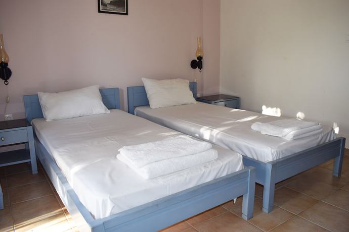 Imagen de la habitación del Hotel Akti Panela Beach. Foto 5