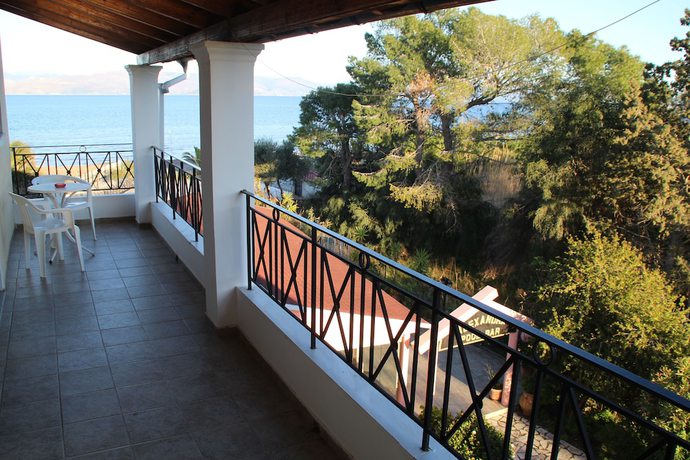 Imagen de la habitación del Hotel Akti Panela Beach. Foto 13