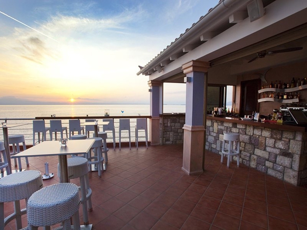 Imagen general del Hotel Akti Taygetos Conference Resort. Foto 10