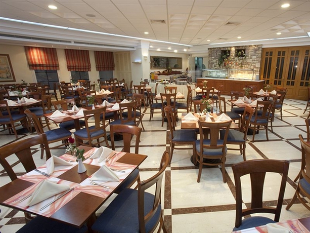 Imagen general del Hotel Akti Taygetos Conference Resort. Foto 12