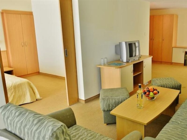 Imagen general del Hotel Aktinia. Foto 9