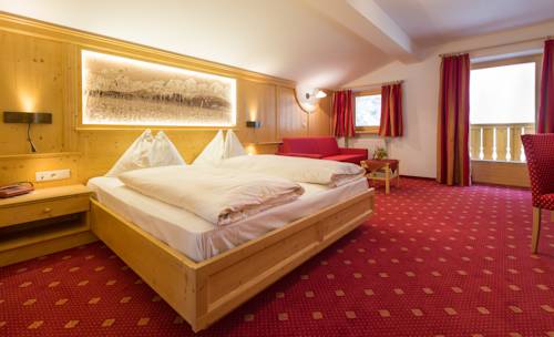 Imagen de la habitación del Hotel Aktiv Sch&ouml;nwald, Carezza. Foto 2