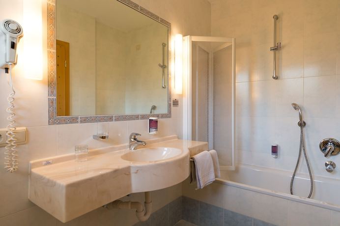 Imagen de la habitación del Hotel Aktiv Sch&ouml;nwald, Carezza. Foto 6