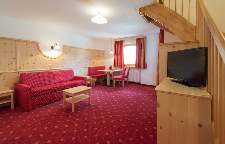 Imagen de la habitación del Hotel Aktiv Sch&ouml;nwald, Carezza. Foto 9