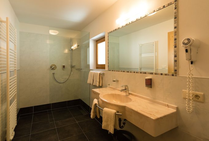 Imagen de la habitación del Hotel Aktiv Sch&ouml;nwald, Carezza. Foto 15