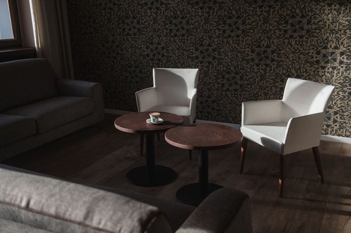 Imagen del bar/restaurante del Hotel Aktiv and Familienhotel Adlernest. Foto 2