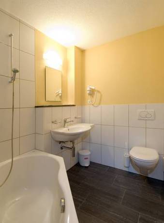 Imagen de la habitación del Hotel Aktiv and Spa Hannigalp. Foto 14