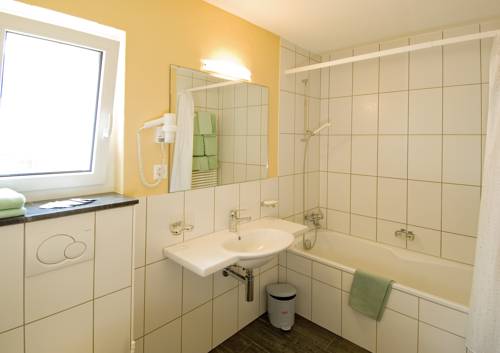 Imagen de la habitación del Hotel Aktiv and Spa Hannigalp. Foto 15