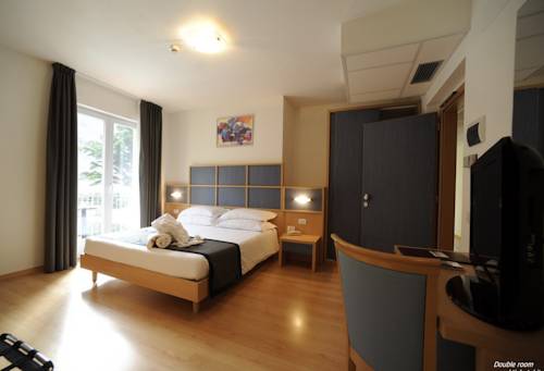 Imagen de la habitación del Hotel Aktivhotel Santalucia. Foto 14