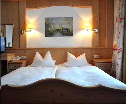 Imagen de la habitación del Hotel Aktiv-hotel Traube. Foto 8