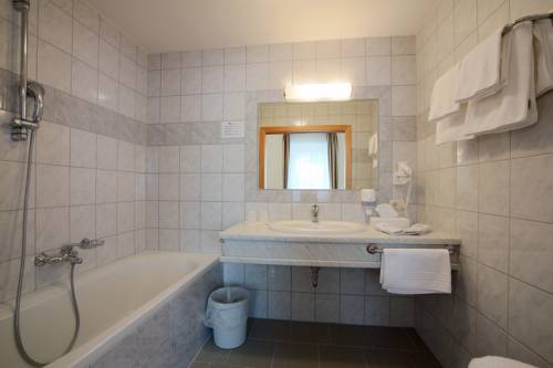 Imagen de la habitación del Hotel Aktivhotel Wei&szlig;er Hirsch, Estiria. Foto 6