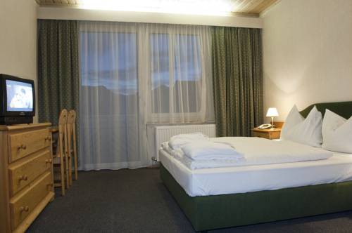 Imagen de la habitación del Hotel Aktivhotel Wei&szlig;er Hirsch, Estiria. Foto 11