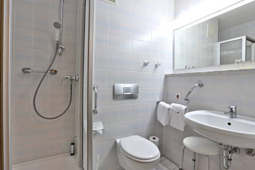 Imagen de la habitación del Hotel Aktivital. Foto 2