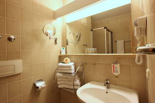 Imagen de la habitación del Hotel Aktivital. Foto 15