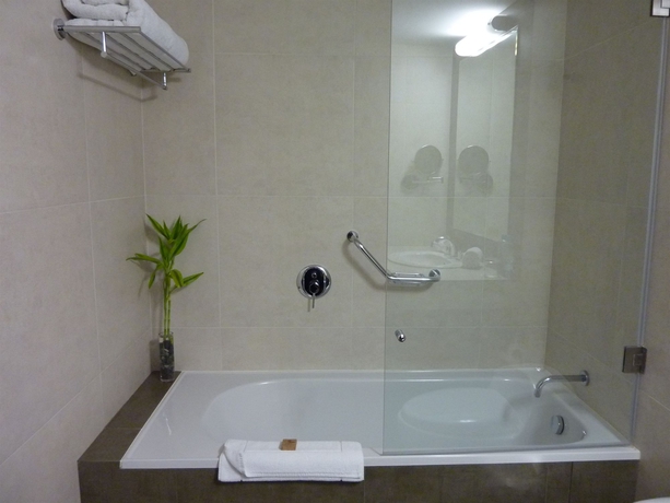 Imagen de la habitación del Hotel Aku Hotels. Foto 8