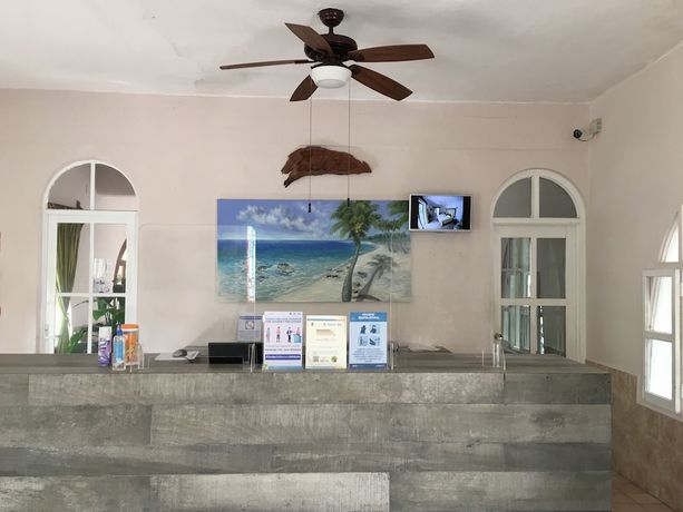 Imagen de los interiores del Hotel Akumal Caribe. Foto 18