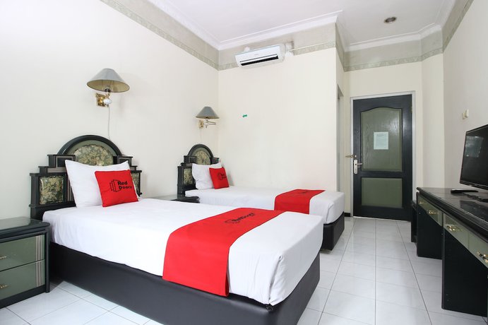 Imagen de la habitación del Hotel Akur Malioboro Mitra RedDoorz. Foto 7