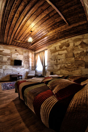 Imagen de la habitación del Hotel Akuzun. Foto 9