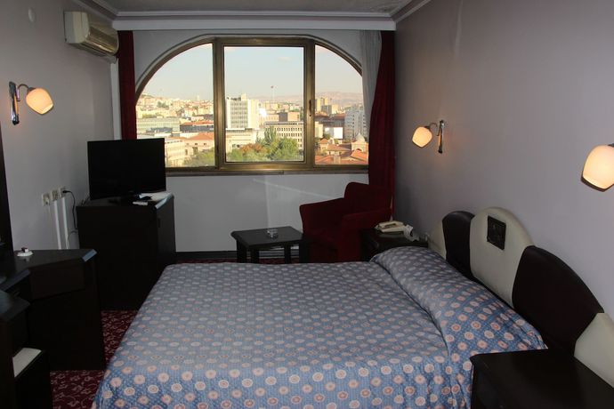 Imagen de la habitación del Hotel Akyuz, Ankara. Foto 9