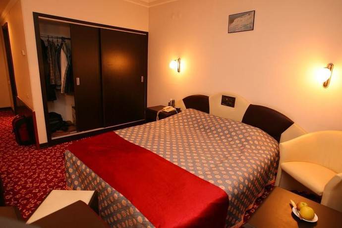 Imagen de la habitación del Hotel Akyuz, Ankara. Foto 17