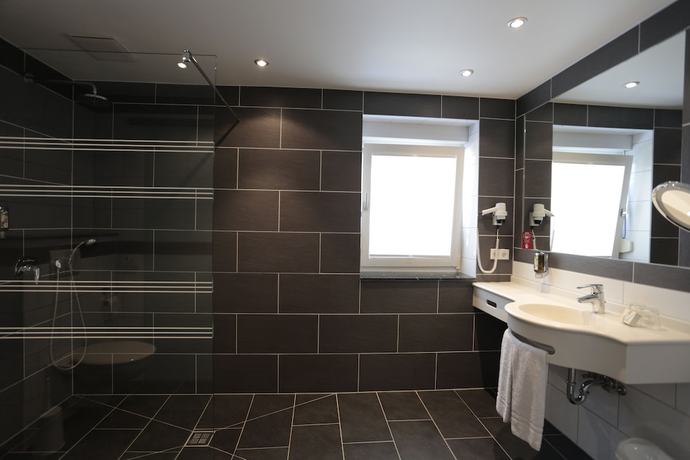 Imagen de la habitación del Hotel Akzent Berg&acute;s Alte Bauernsch&auml;nke. Foto 9