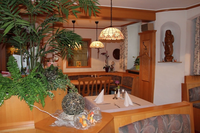 Imagen del bar/restaurante del Hotel Akzent Meerfr&auml;ulein. Foto 4