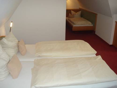 Imagen de la habitación del Hotel Akzent Roter L&ouml;we. Foto 7