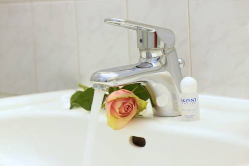 Imagen de la habitación del Hotel Akzent Zur Gr&uuml;nen Eiche. Foto 13