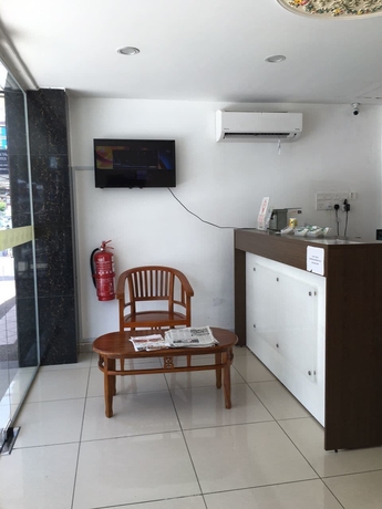 Imagen de los interiores del Hotel Al Abraar. Foto 14