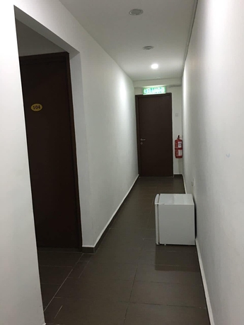 Imagen de los interiores del Hotel Al Abraar. Foto 18