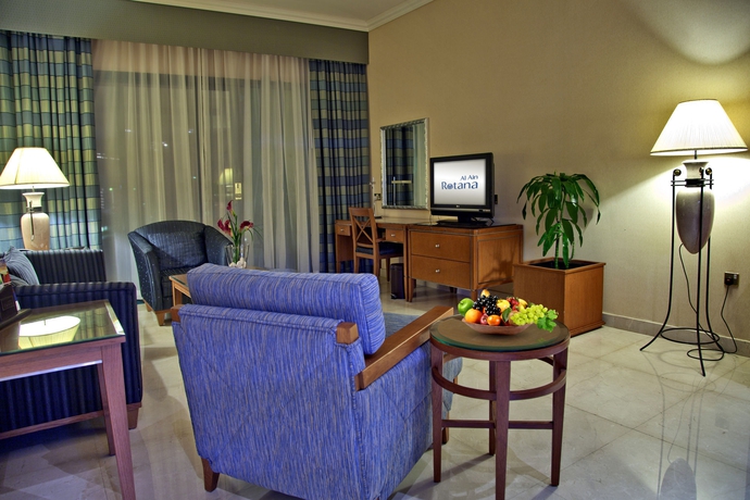 Imagen de los interiores del Hotel Al Ain Rotana. Foto 9