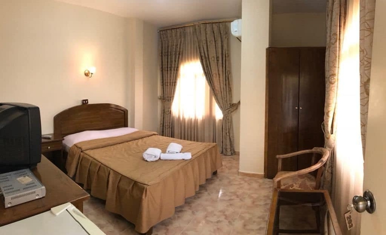 Imagen general del Hotel Al Anbat Midtown. Foto 1