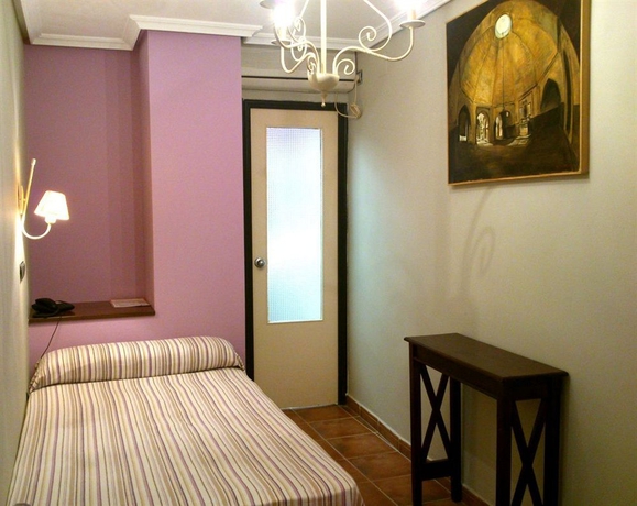 Imagen de la habitación del Hotel Al Andalus Jerez. Foto 6
