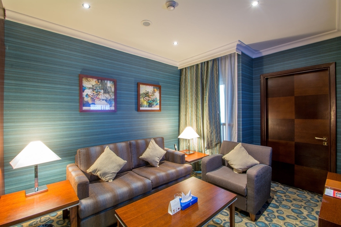 Imagen de los interiores del Hotel Al Aqeeq Madinah. Foto 13