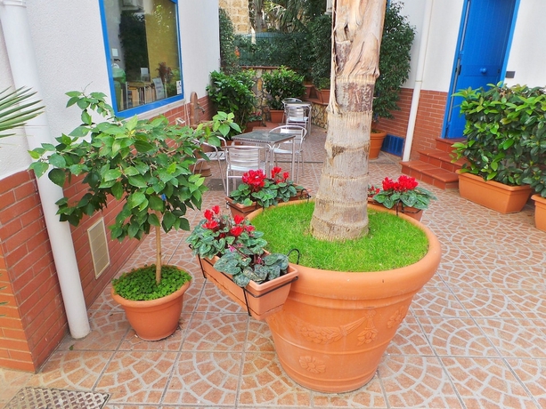 Imagen de los exteriores del Hotel Al Baglio. Foto 13