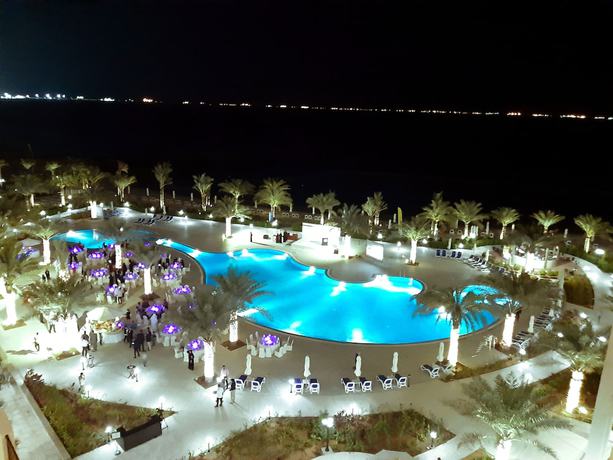 Imagen de la piscina del Hotel Al Bahar And Resort. Foto 19