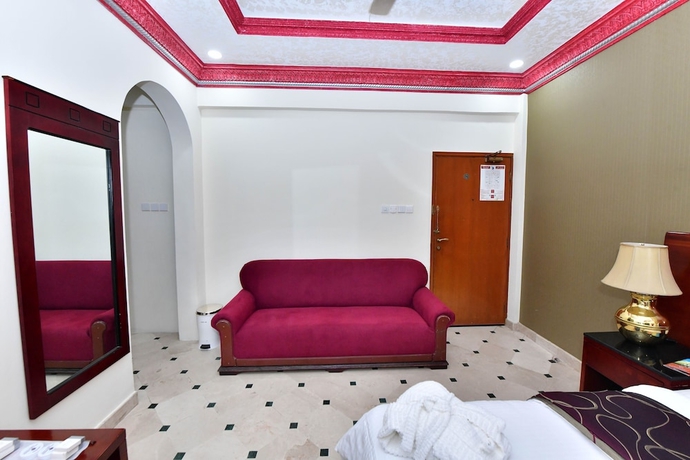 Imagen de la habitación del Hotel Al Bahjah. Foto 2
