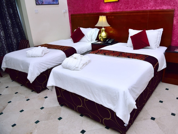 Imagen de la habitación del Hotel Al Bahjah. Foto 3